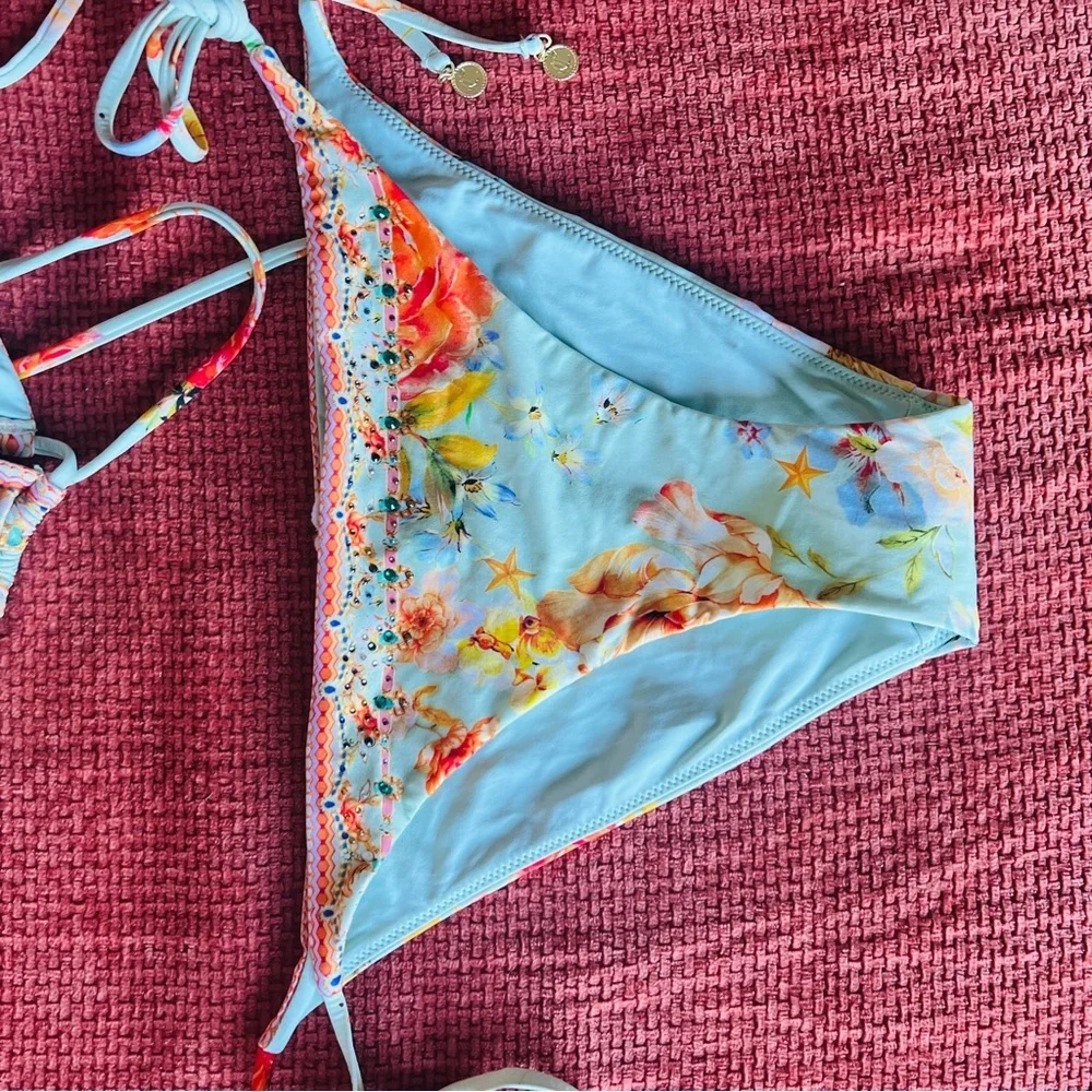 CAMILLA Talk the Walk Triangle Floral Crystal Bikini Set Luxury Swim NWT Size L​